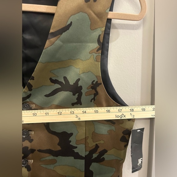 J. Ferrar Waistcoat Vest Men’s Medium Camo - Picture 9 of 10